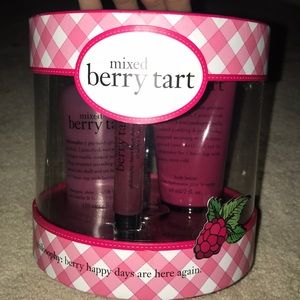 Philosophy Mixed Berry Tart (set of 3)